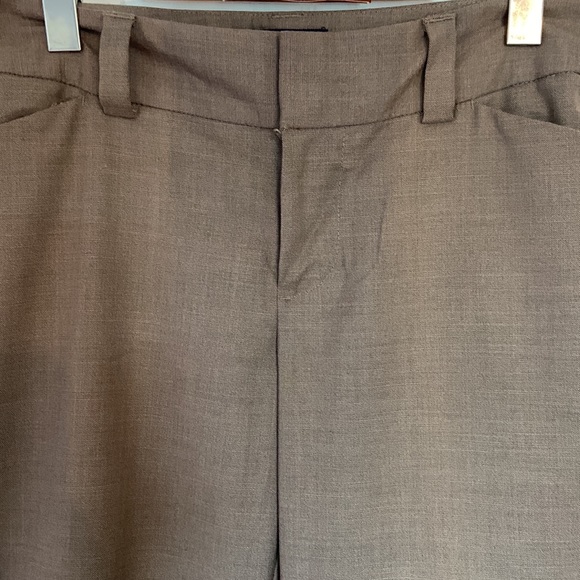 Gap size 6Long beige trousers. Straight leg, low rise waist. Tailored fit. - Picture 2 of 5